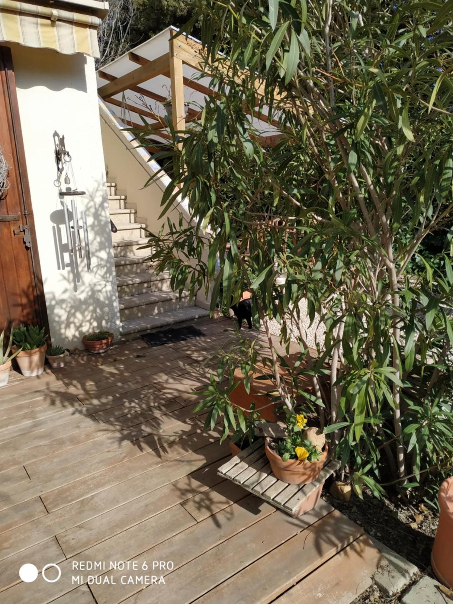 En Ville Avec Un Air De Campagne Arles Exterior foto